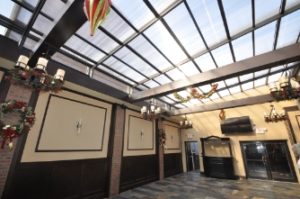 restaurant retractable skylight