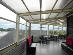 restaurant glass retractable roof