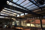 Glass retractable roofs for restaurants