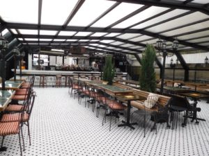 hotel chantelle retractable roof