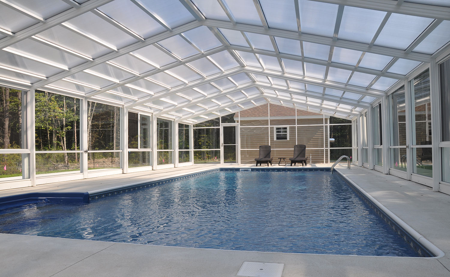 A Guide To Choosing The Perfect Retractable Pool Roof For Your Home ...