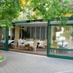 glass restaurant patio enclosure