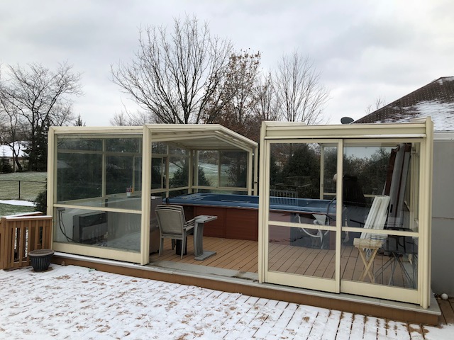 Retractable Hot Tub Enclosures Manufactured by Roll-A-CoverAmerica's ...