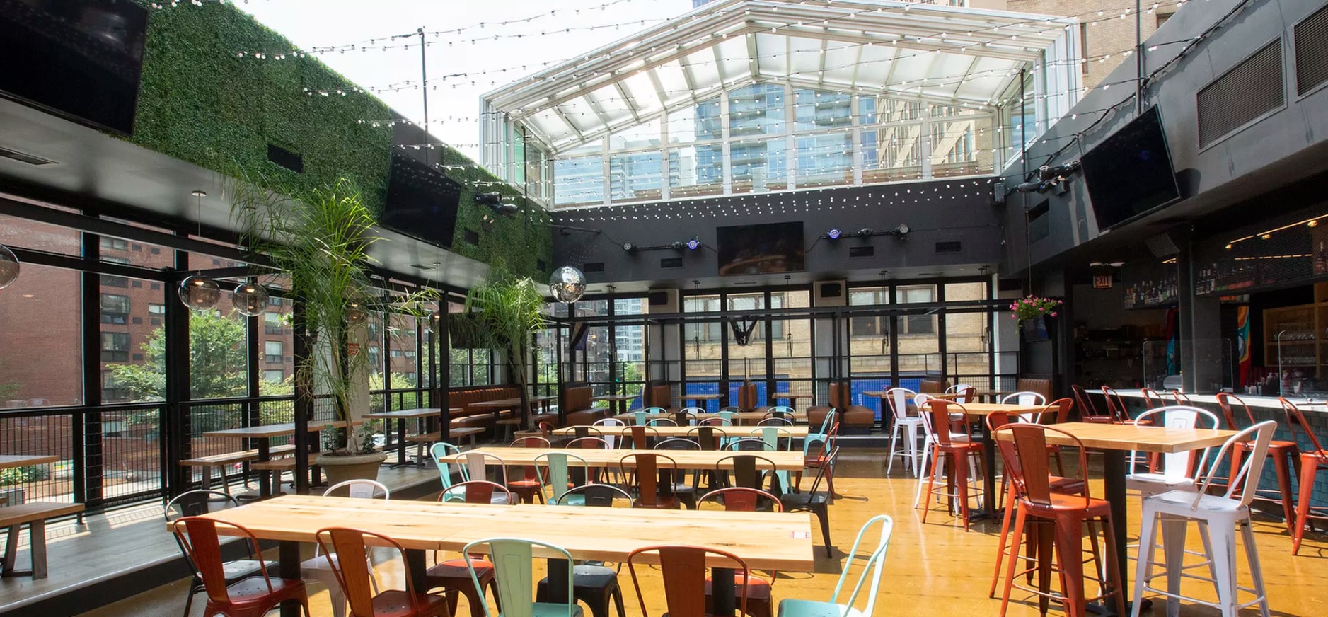roots pizza chicago retractable glass roof