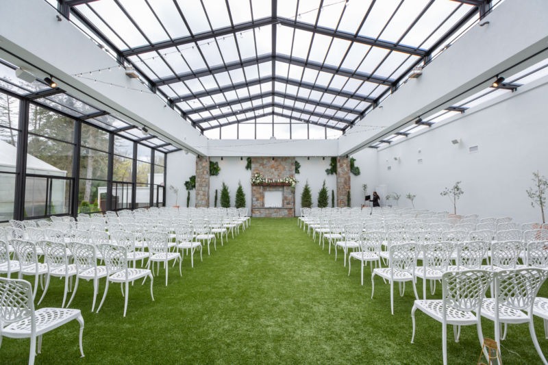 Perona-Farms-Reserve-Garden-Indoor-Ceremony-800×533