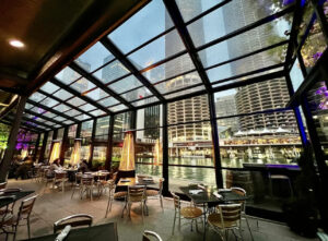 cinty winery chicago riverwalk retractable roof