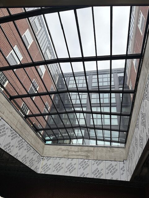 gradaute princeton retractable skylight